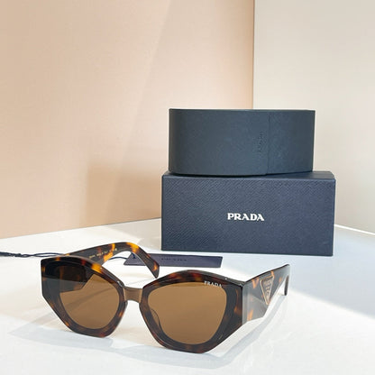 2026 New style two-tone cat-shaped sunglasses