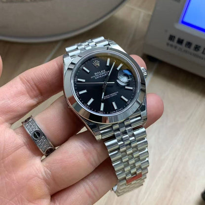Regency Classic Date 41 mm Five-Link Smooth Bezel Bright black Dial 126300 7586