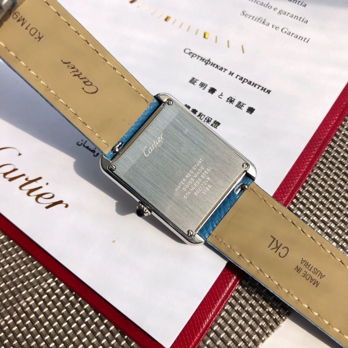 Parisian Rectangular Essential watch 33 x 27 mm 6343