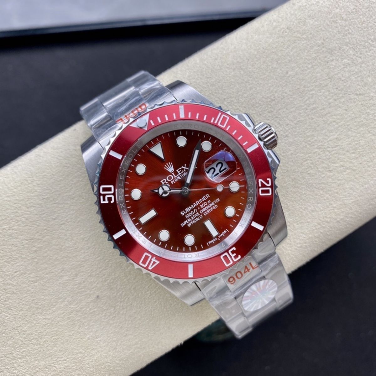 Regency Diver Date 41 mm Timeless Red Bezel Red Dial 7279