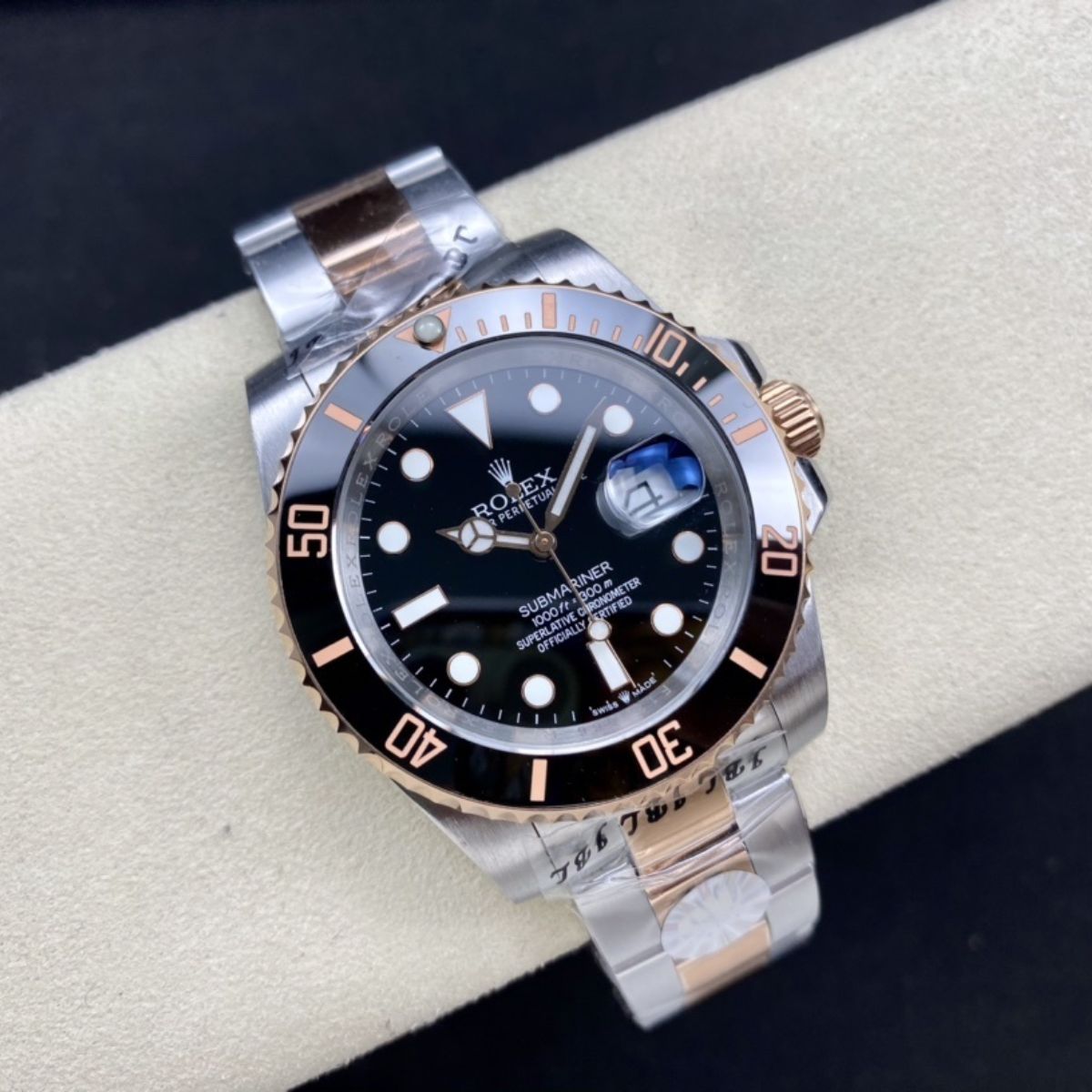 Regency Diver Date 41 mm Timeless Black ceramic Bezel Bright black Dial 5372