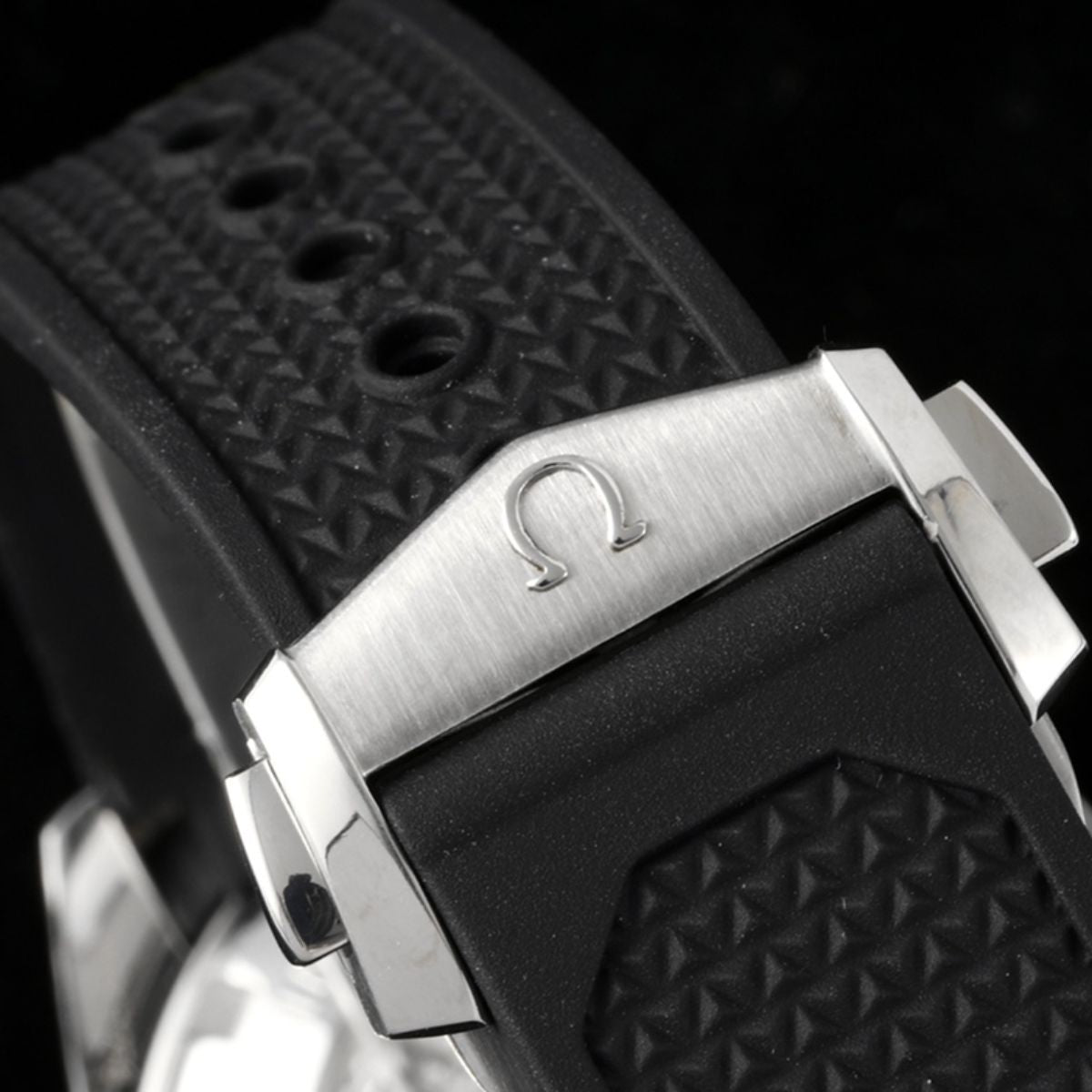 Celestial Racing Chronograph 40mm Steel On Rubber Strap White Dial 1729