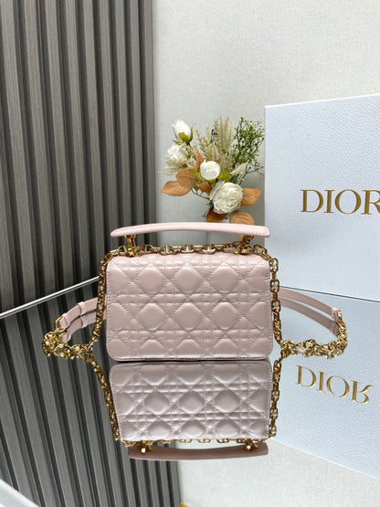 2026 Exquisite+leather+bags-364