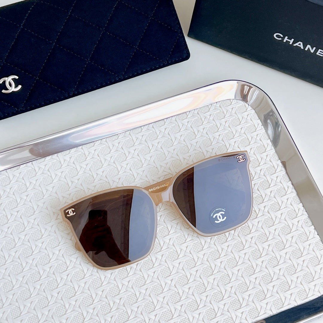 2026 Large Frame Cat Eye Gradient Sunglasses