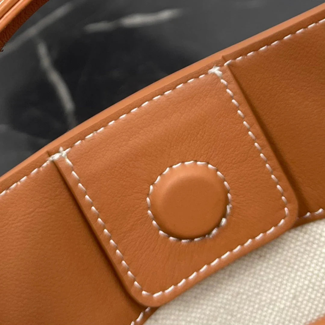 2026 Exquisite+leather+bags-395