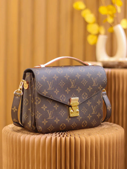 2026 Exquisite+leather+bags-285