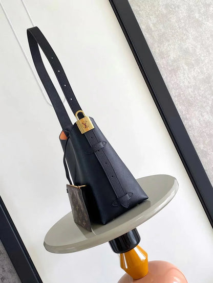 2026 Exquisite+leather+bags-386