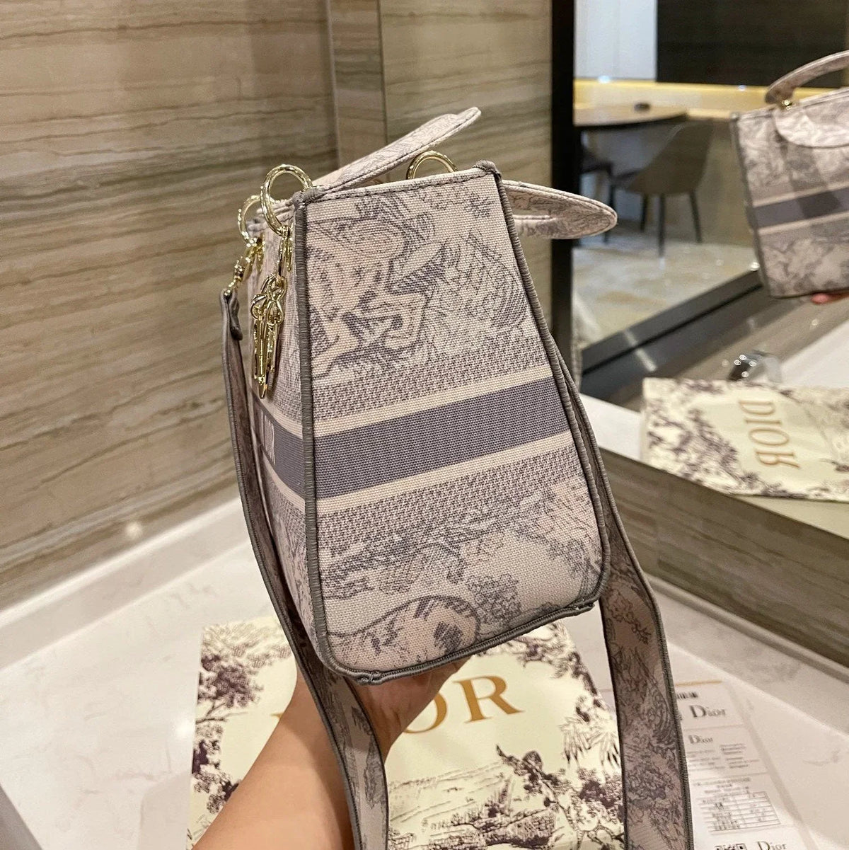 2026 Exquisite+leather+bags-524