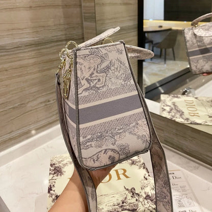2026 Exquisite+leather+bags-524