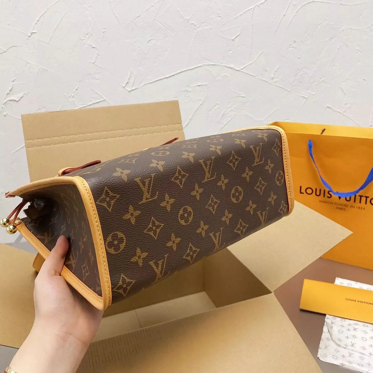 2026 Exquisite+leather+bags-596