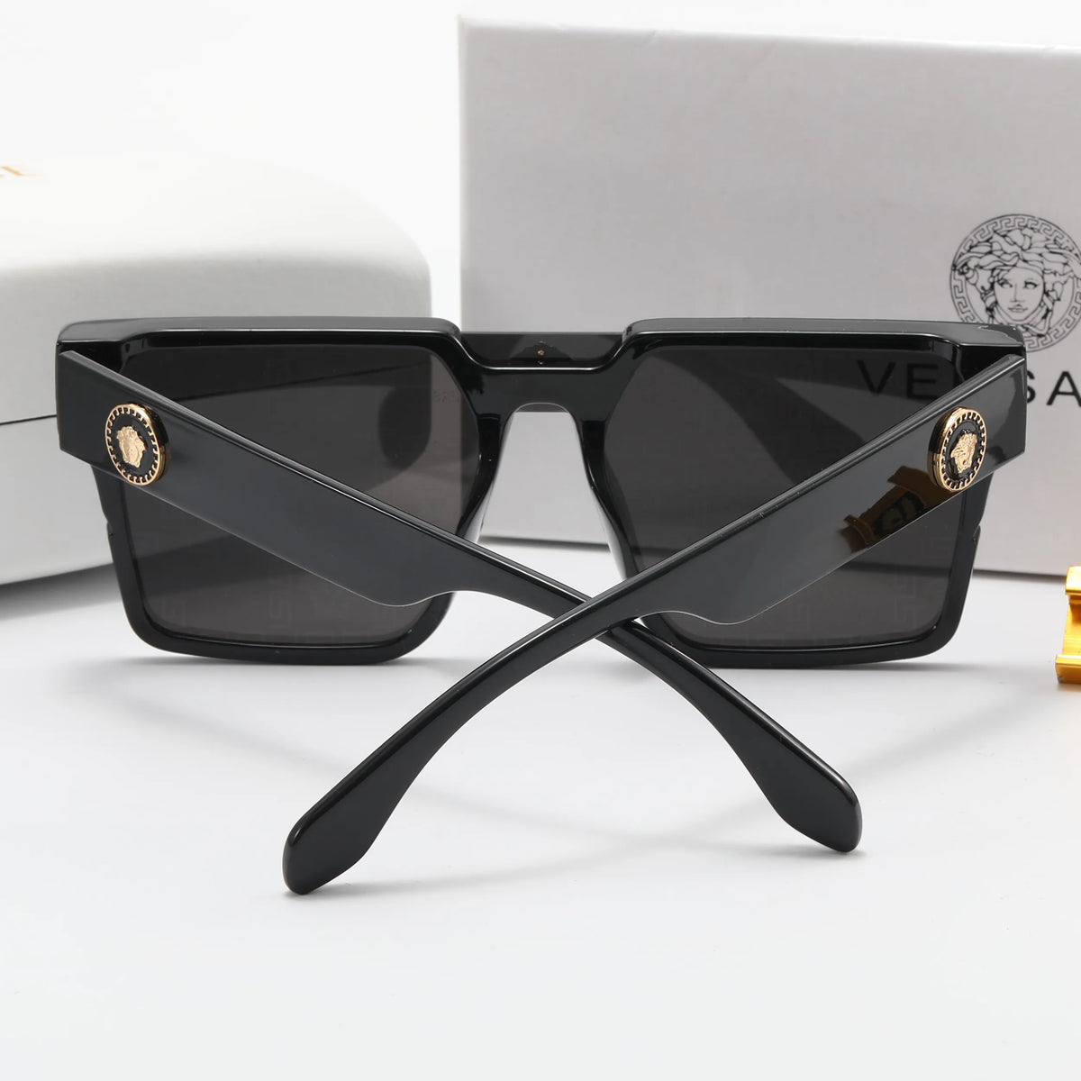 2026 Retro Printed Fashion Squre Sunglasses