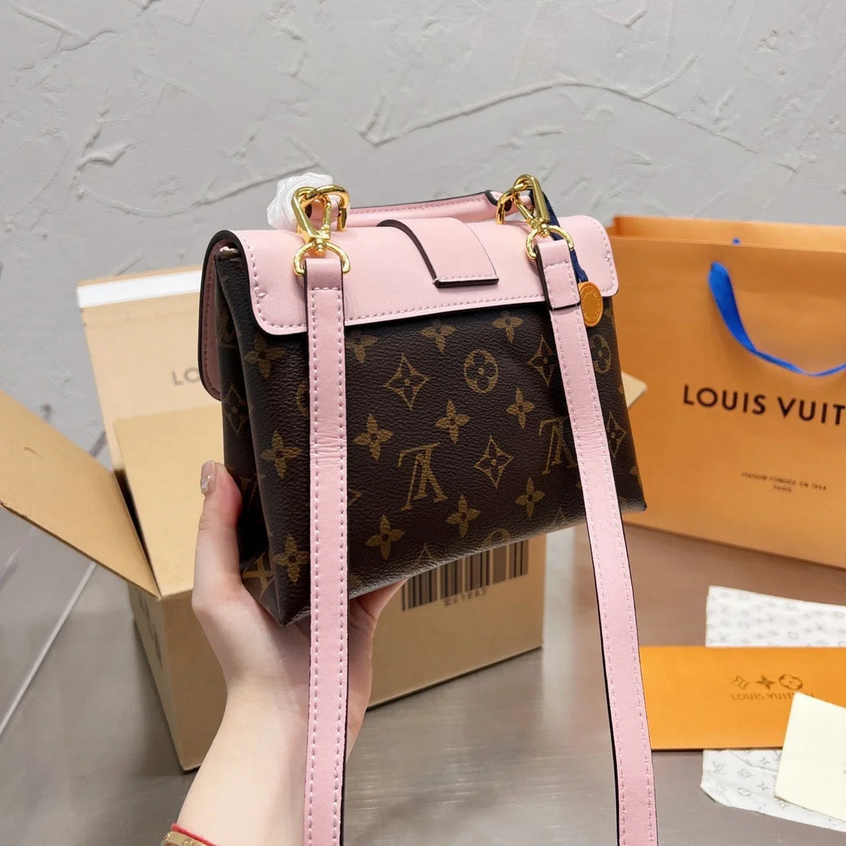 2026 Exquisite+leather+bags-438