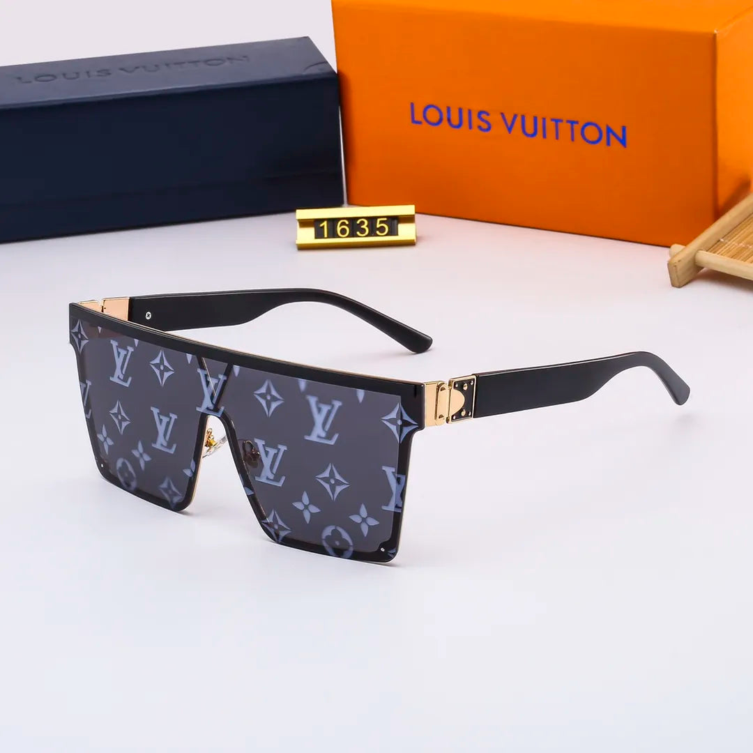 2026 New Fashion One Piece Watermark Square Sunglasses