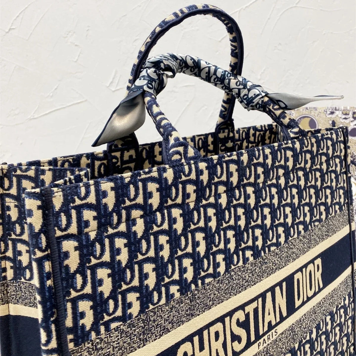 2026 Exquisite+leather+bags-536