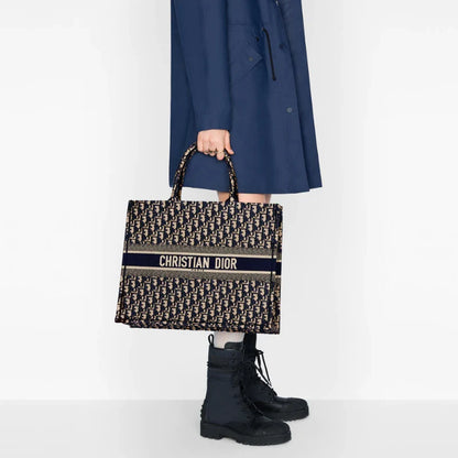 2026 Exquisite+leather+bags-536