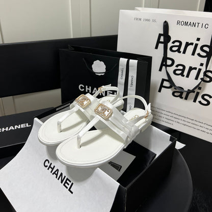 Fashion Diamond Buckle Flip Sandals