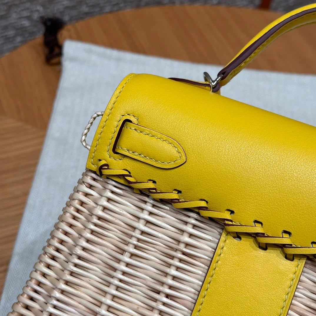 2026 Exquisite+leather+bags-40