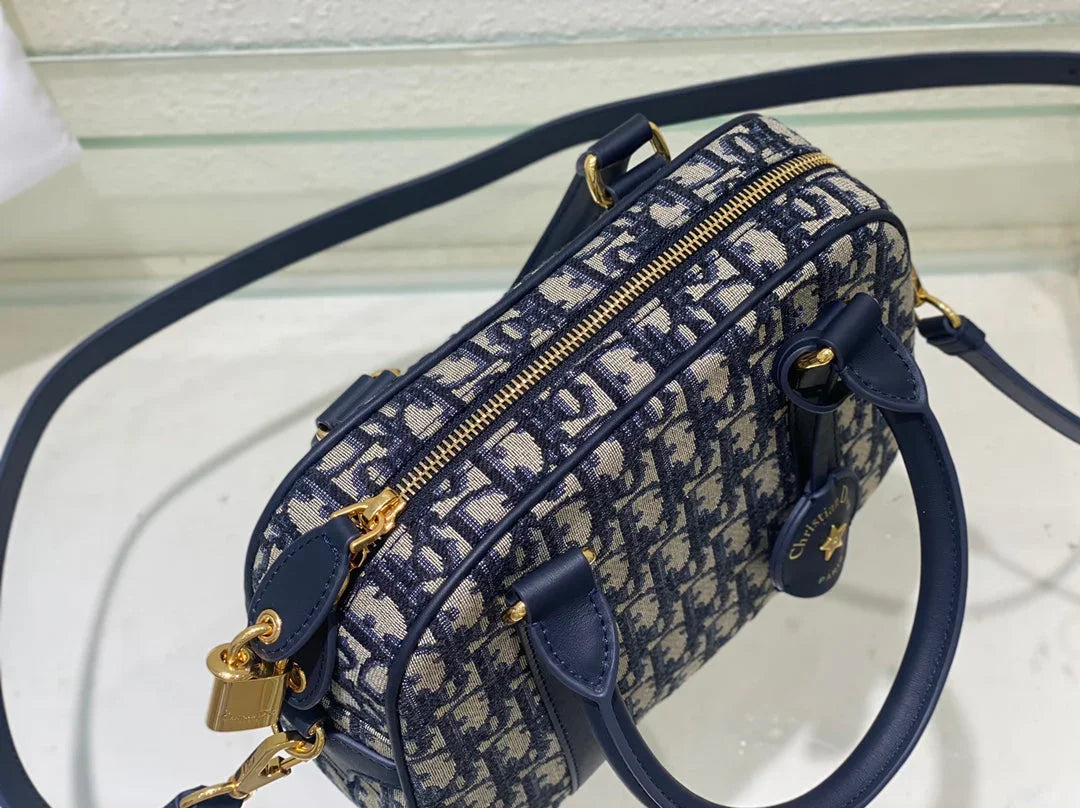 2026 Exquisite+leather+bags-135