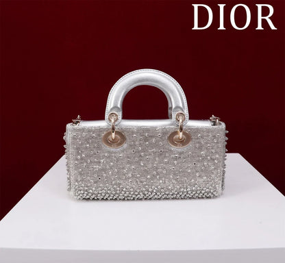 2026 Exquisite+leather+bags-125