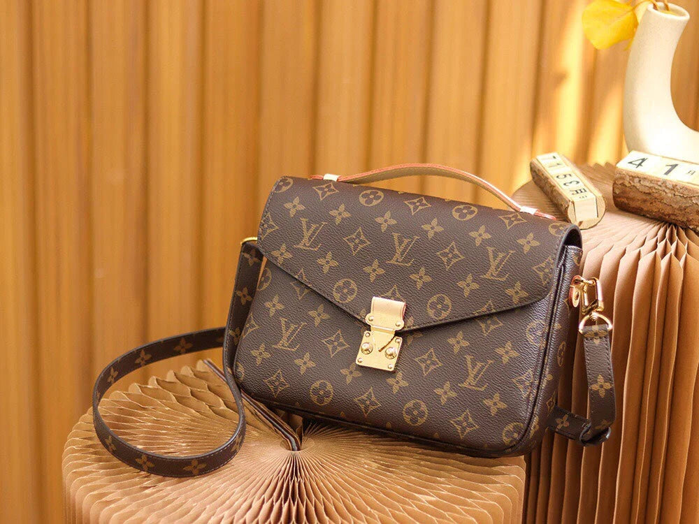 2026 Exquisite+leather+bags-285
