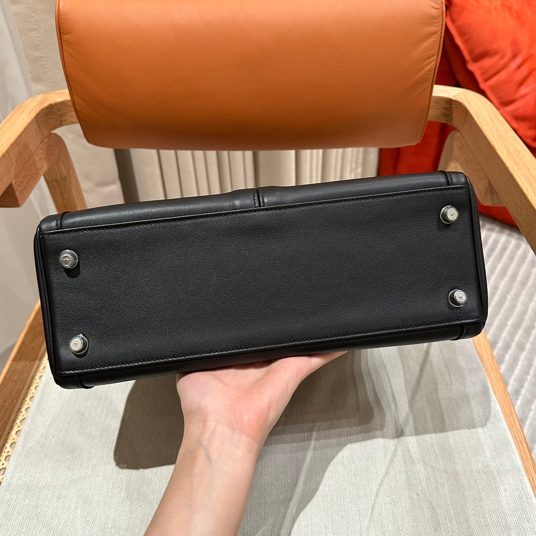 2026 Exquisite+leather+bags-295