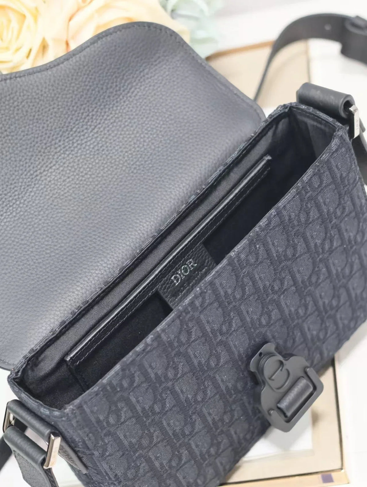 2026 Exquisite+leather+bags-7782