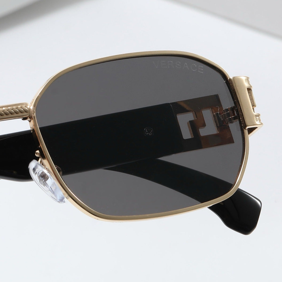 2026 4 colors personalized trendy polarized sunglasses 4218