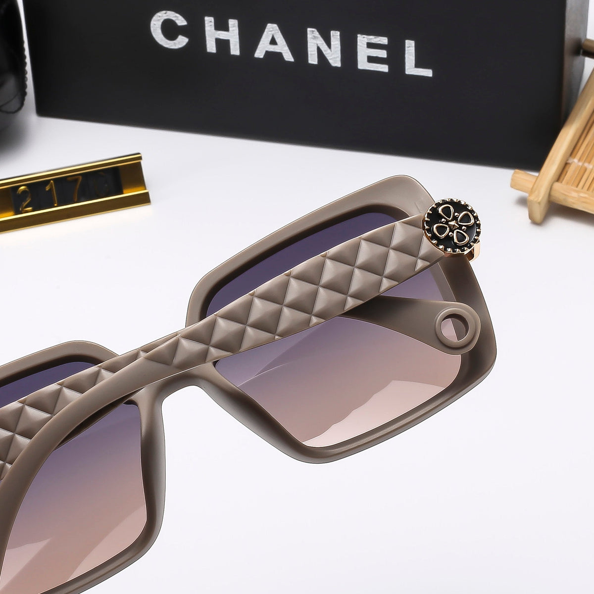 2026 5 colors of fashionable and popular sunglasses