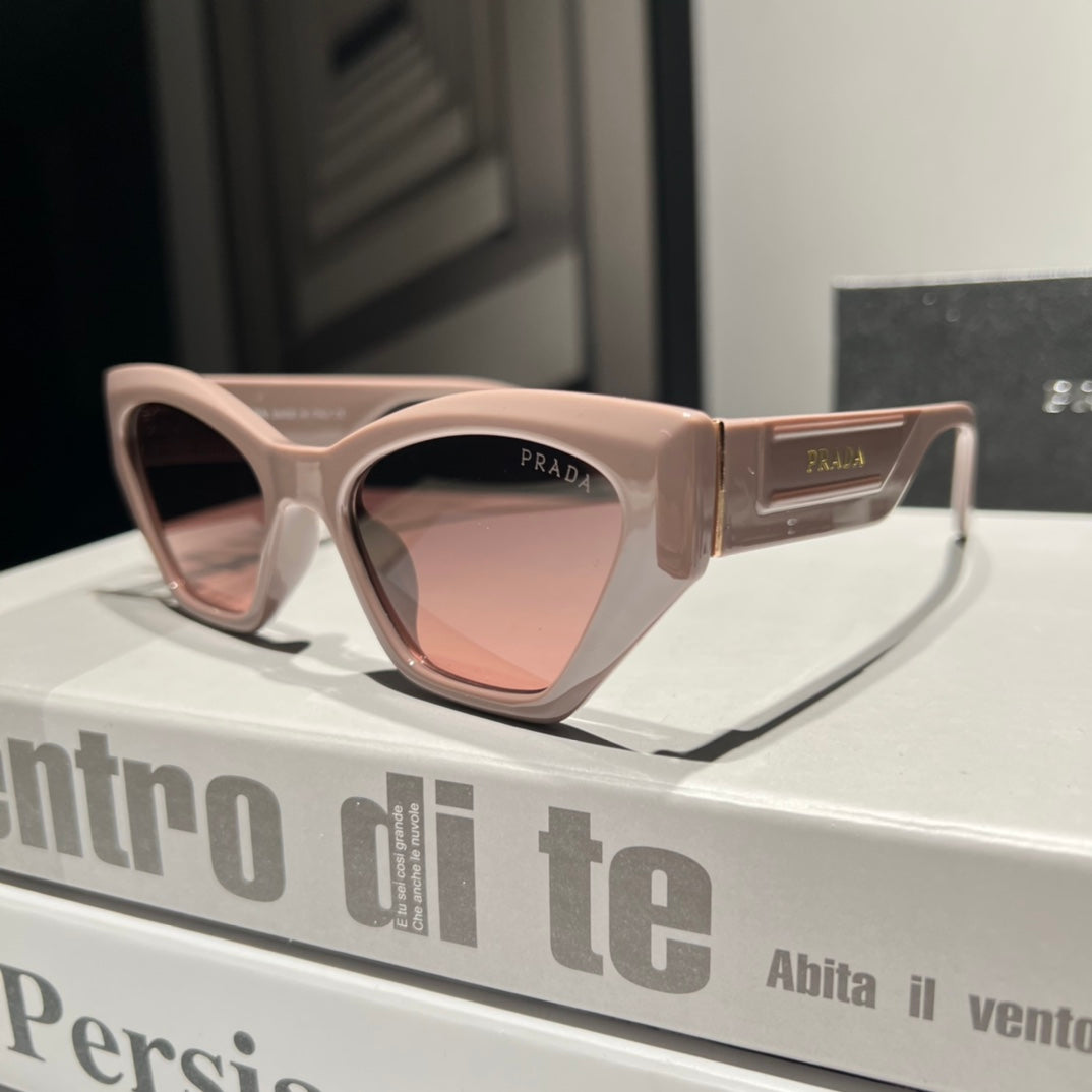 2026 4 colors fashionable hot sunglasses  D28