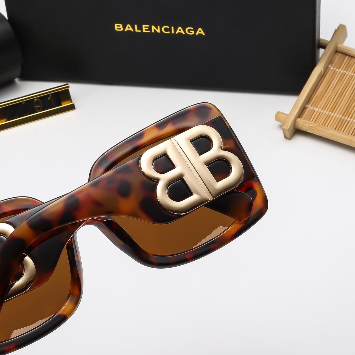 2026 New Fashion Sexy Sunglasses 2291