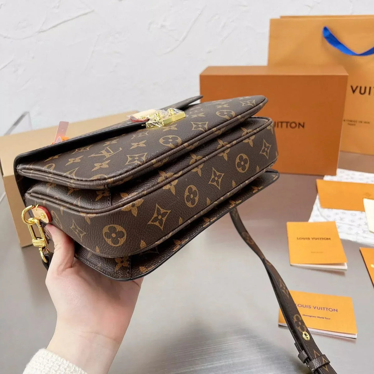 2026 Exquisite+leather+bags-566