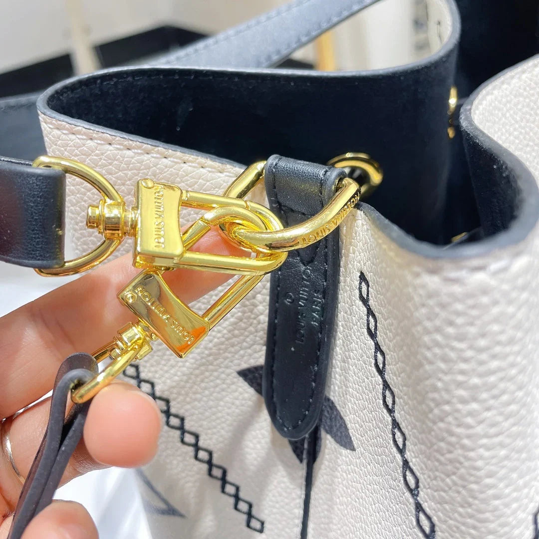 2026 Exquisite+leather+bags-509