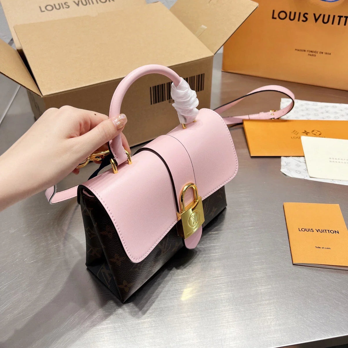 2026 Exquisite+leather+bags-438