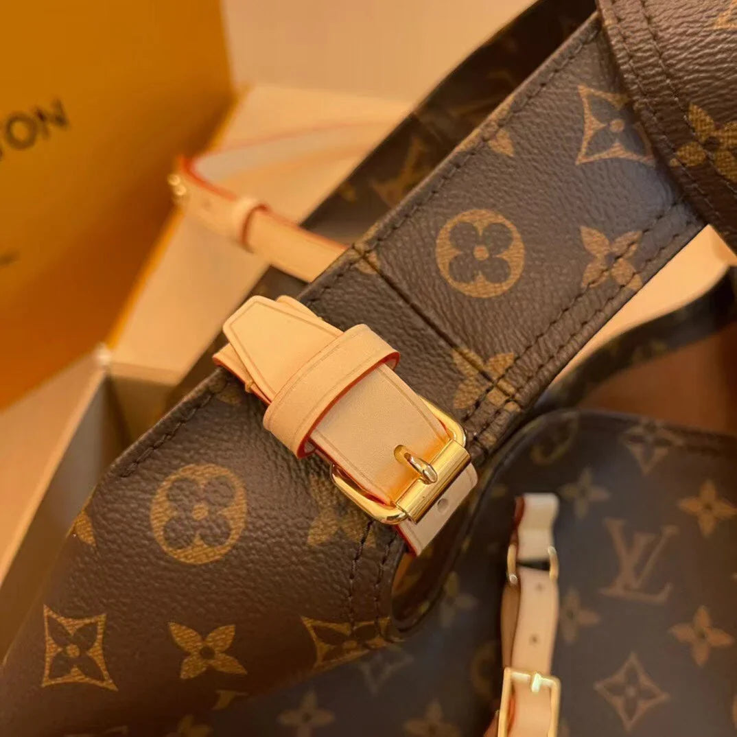 2026 Exquisite+leather+bags-280