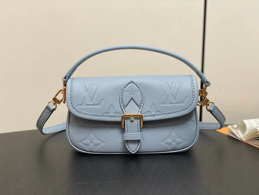 2026 Exquisite+leather+bags-410
