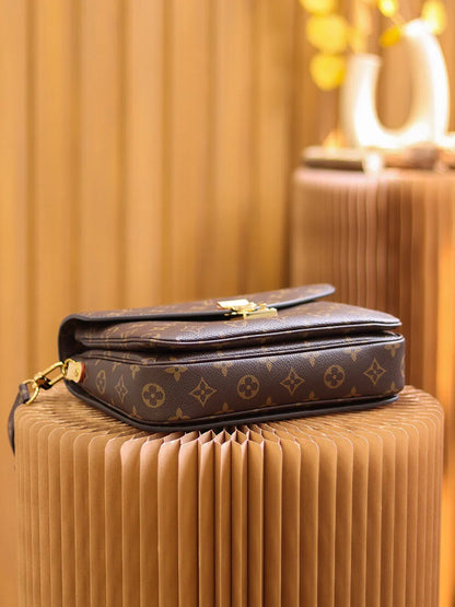 2026 Exquisite+leather+bags-285