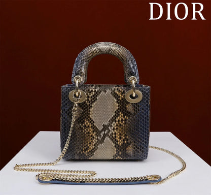 2026 Exquisite+leather+bags-109