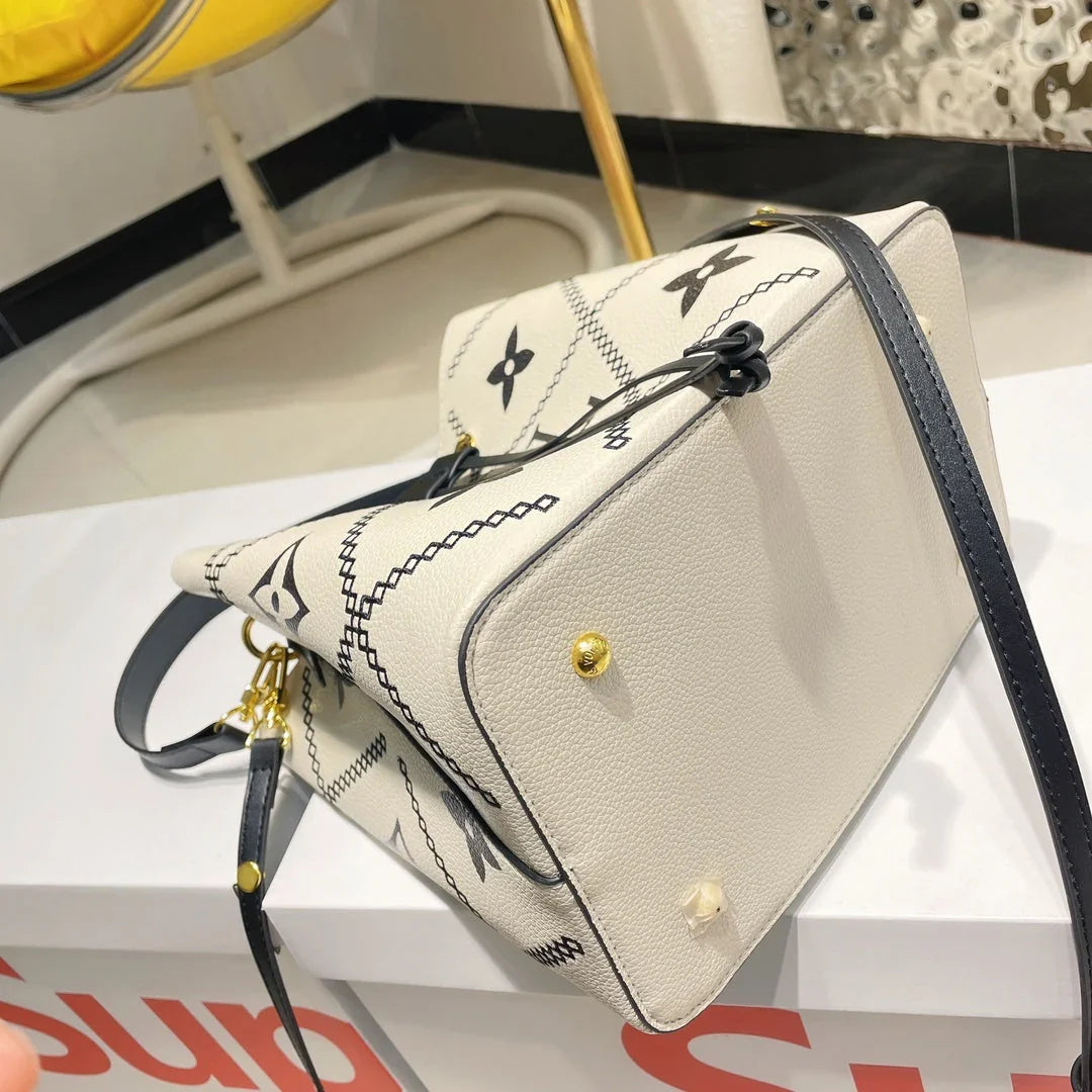 2026 Exquisite+leather+bags-509