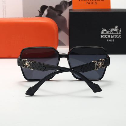 2026 Fashionable New Square Polarized Sunglasses