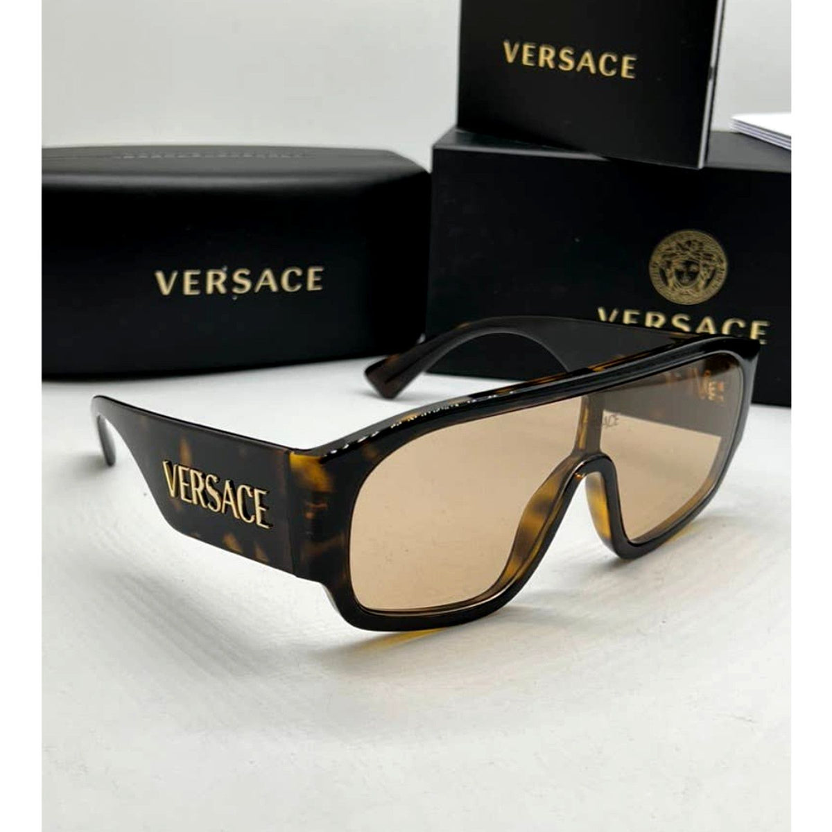 2026 Unisex One-piece Large Frame Fashion Sunglasses