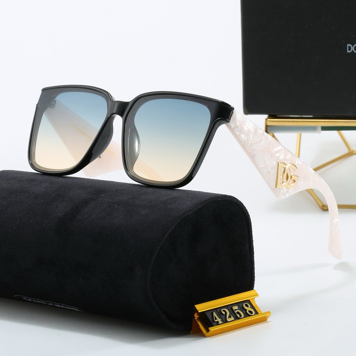 2026 6 colors of fashionable and popular triangle-leg sunglasses  4258