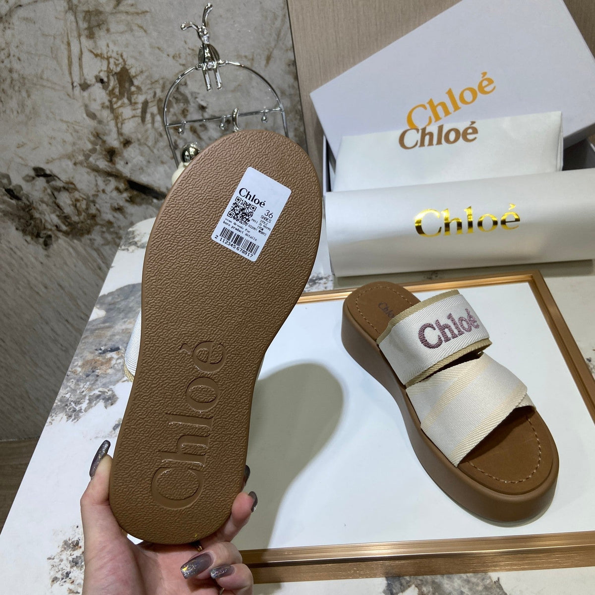 Embroidery Woven Belt Thick Sandals