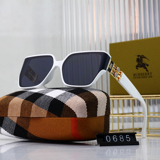 2026 7-color curved nylon HD lens full frame design Sunglasses 0685
