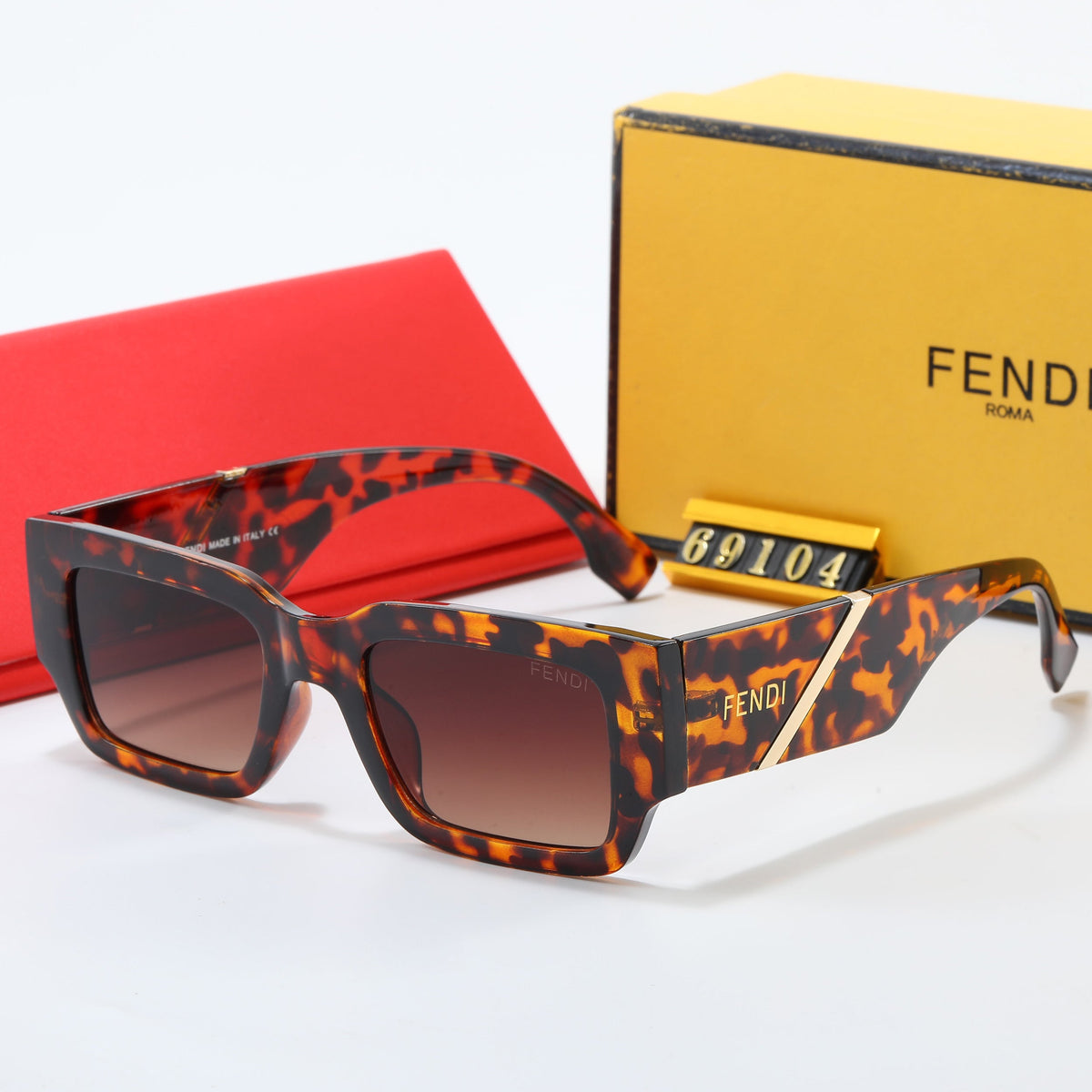 2026 7 colors Very beautiful new sunglasses  69104