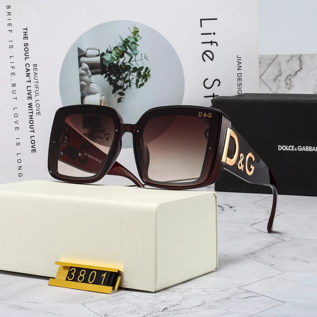2026 Woman's Thick Frame Fashion Sunglasses