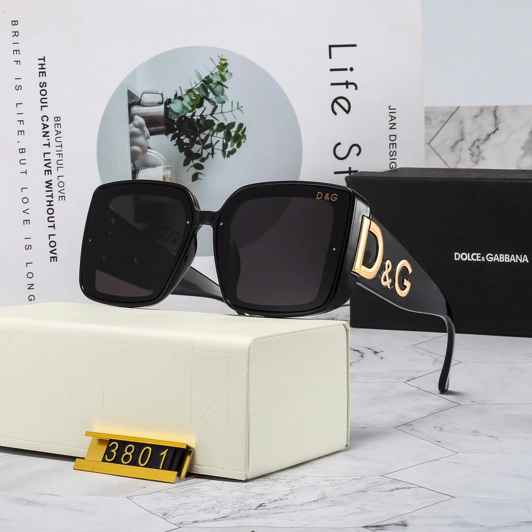 2026 Woman's Thick Frame Fashion Sunglasses