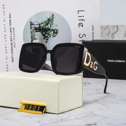 2026 Woman's Thick Frame Fashion Sunglasses