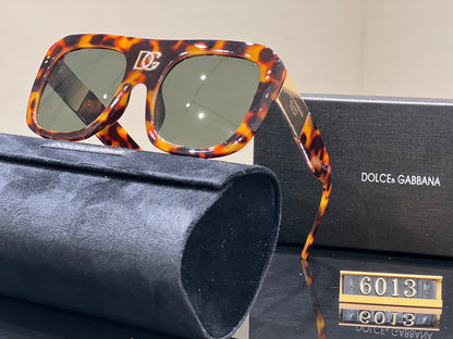 2026 Fashion Large Frame Square Sunglasses