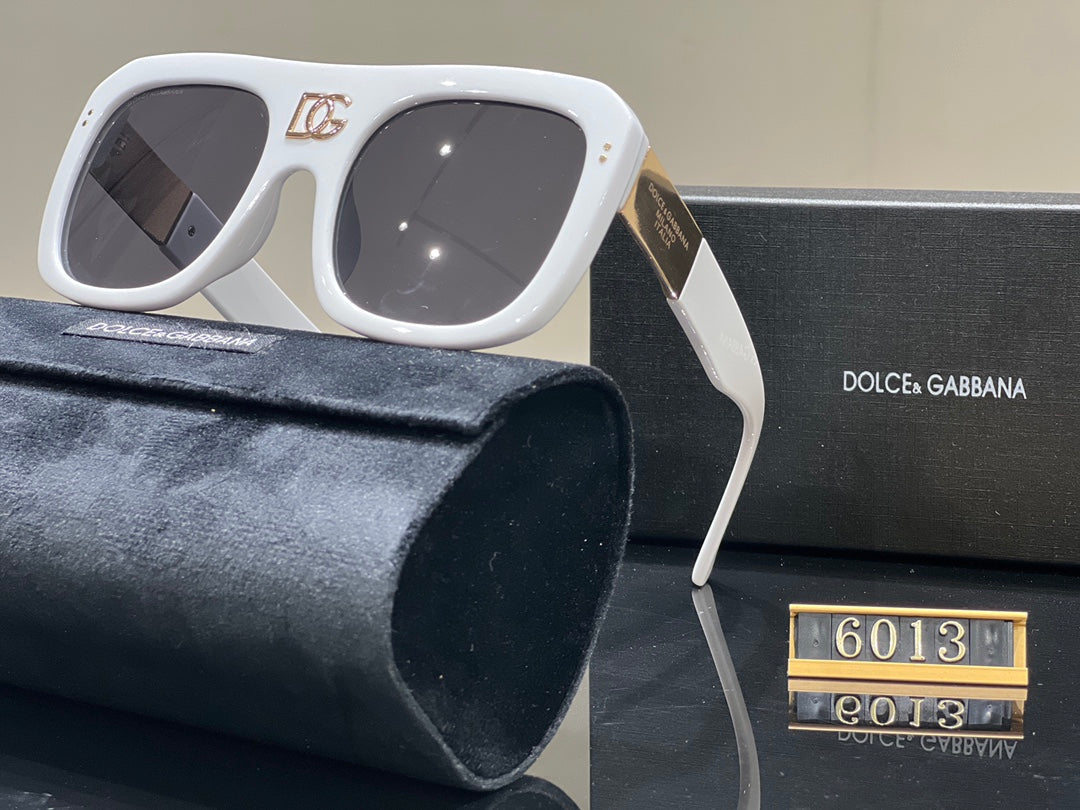 2026 Fashion Large Frame Square Sunglasses