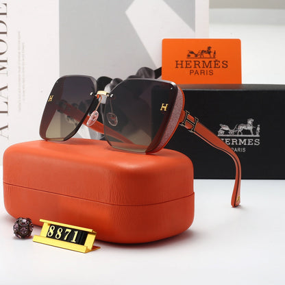 2026 Fashion Sparkling Diamond Frame Sunglasses